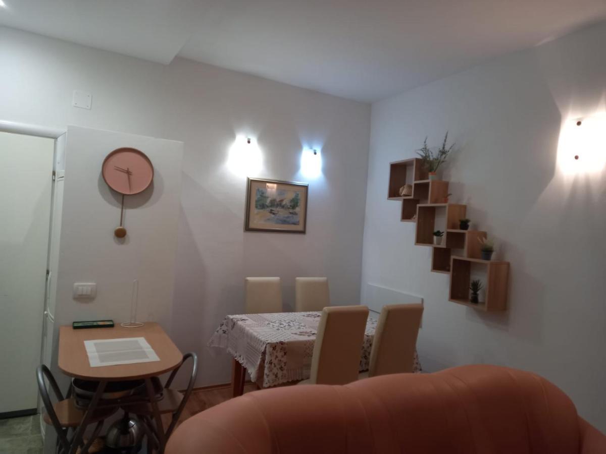 Jelena Daire Omiš Dış mekan fotoğraf