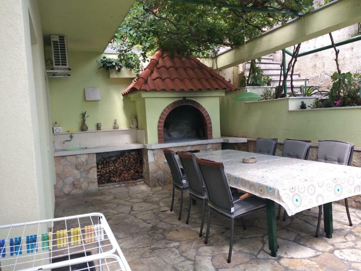 Jelena Daire Omiš Dış mekan fotoğraf